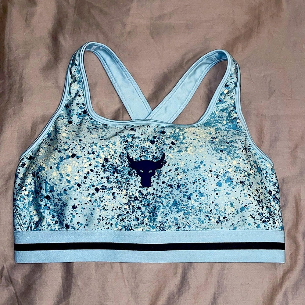 💜OFFERS💜 - Under Armour sports bra!